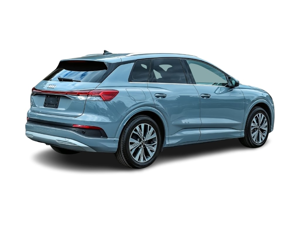 Thumbnail: 2023 Audi Q4 e-tron - 19