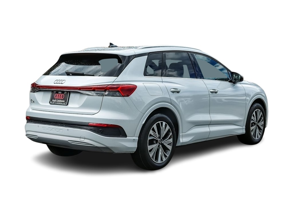 Thumbnail: 2023 Audi Q4 e-tron - 19
