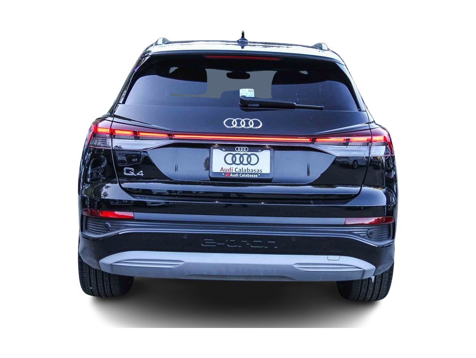 Thumbnail: 2023 Audi Q4 e-tron - 4