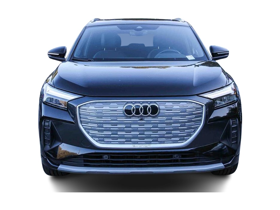 Thumbnail: 2023 Audi Q4 e-tron - 5