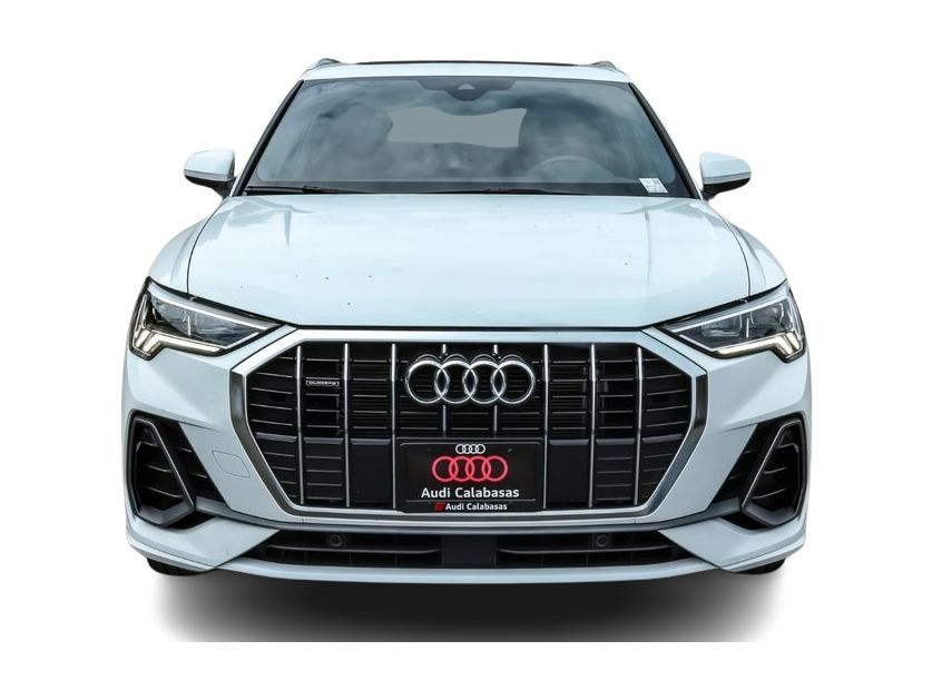 Thumbnail: 2023 Audi Q3 - 5