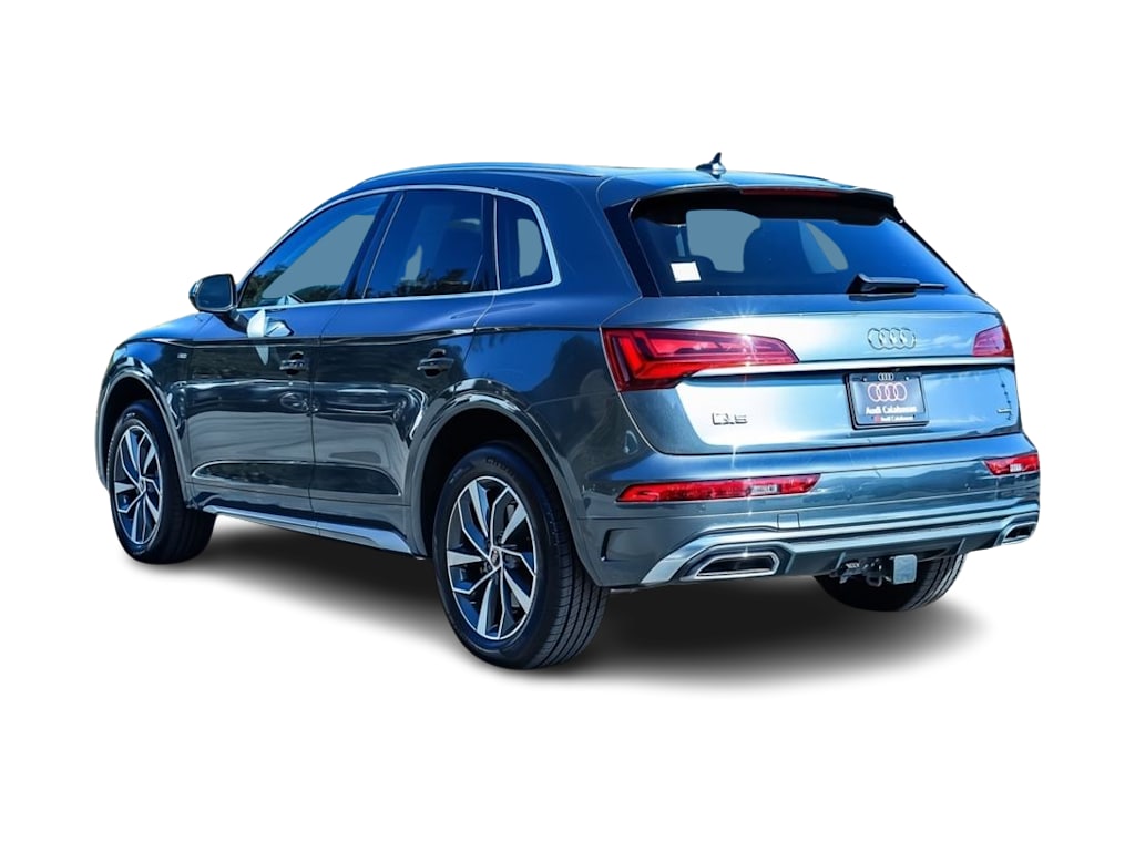 Thumbnail: 2023 Audi Q5 - 3