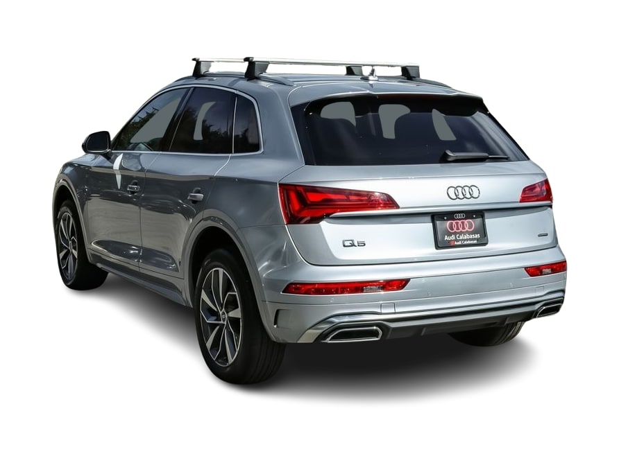 Thumbnail: 2023 Audi Q5 - 3
