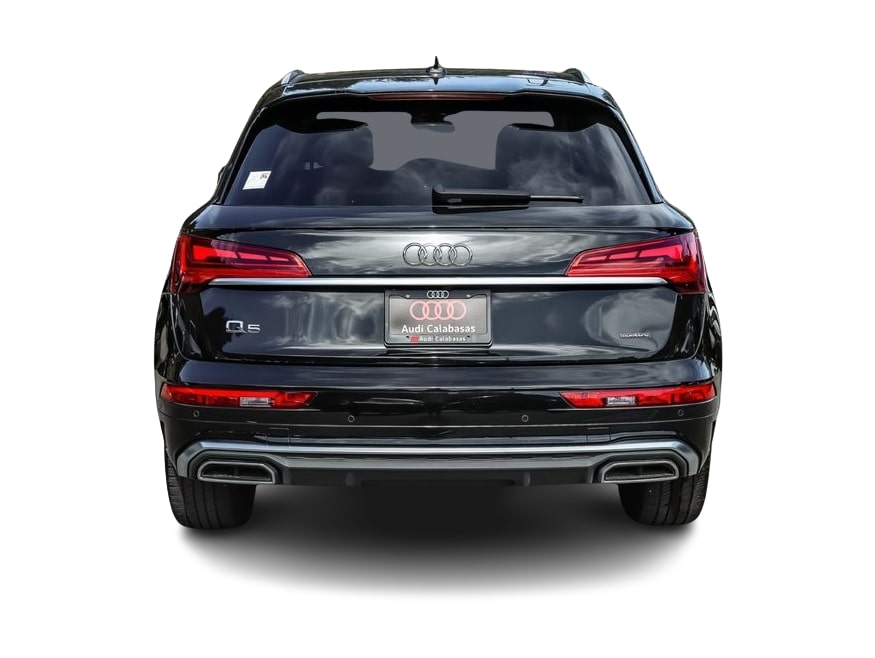 Thumbnail: 2023 Audi Q5 - 4