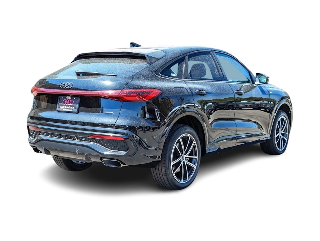 Thumbnail: 2026 Audi Q5 - 17
