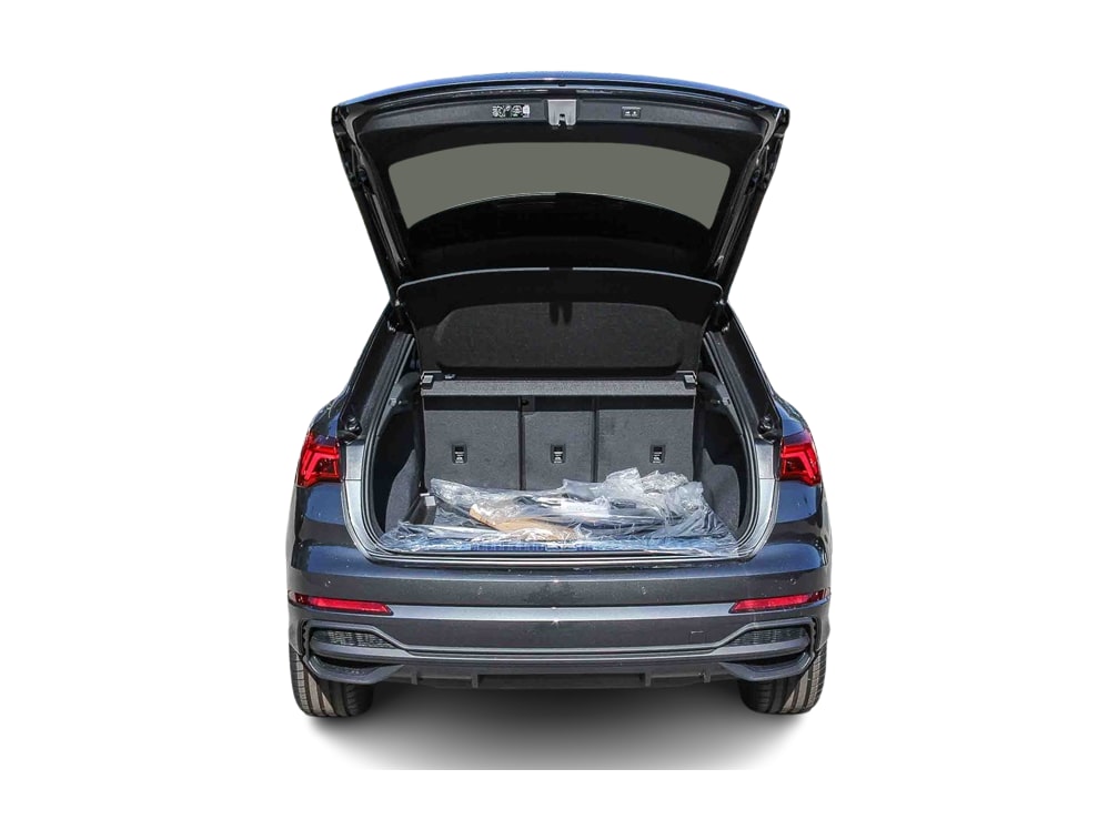 Thumbnail: 2025 Audi Q3 - 15