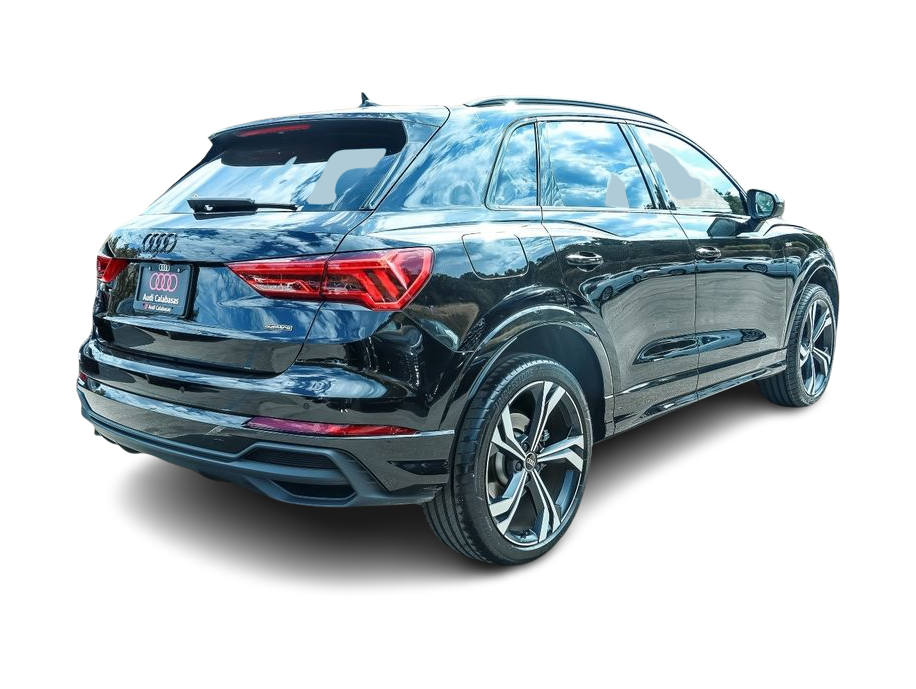 Thumbnail: 2023 Audi Q3 - 18