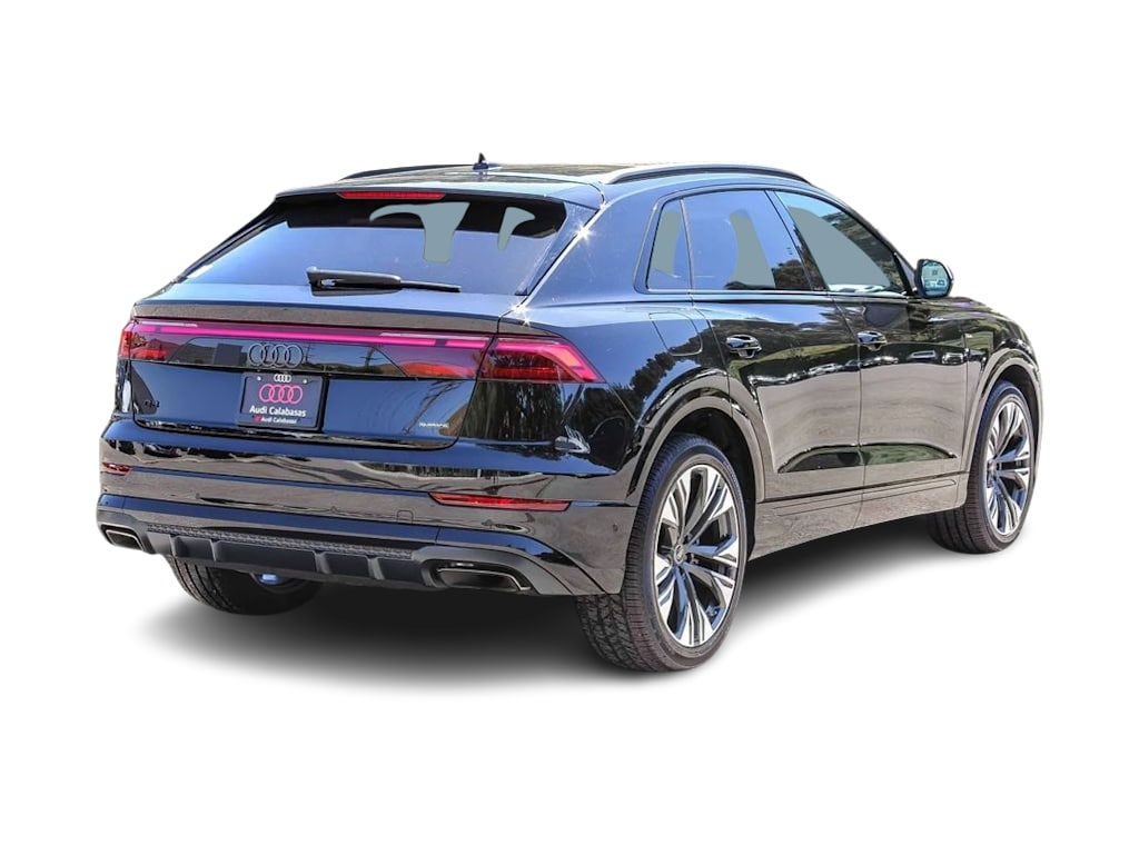 Thumbnail: 2026 Audi Q8 - 16
