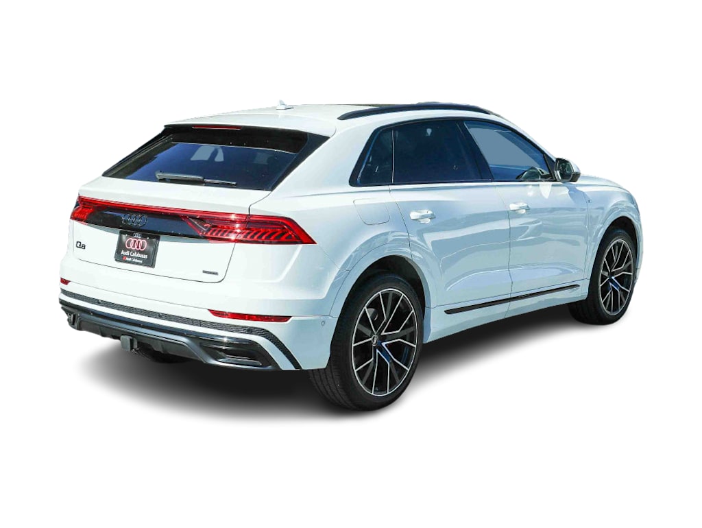 Thumbnail: 2023 Audi Q8 - 19