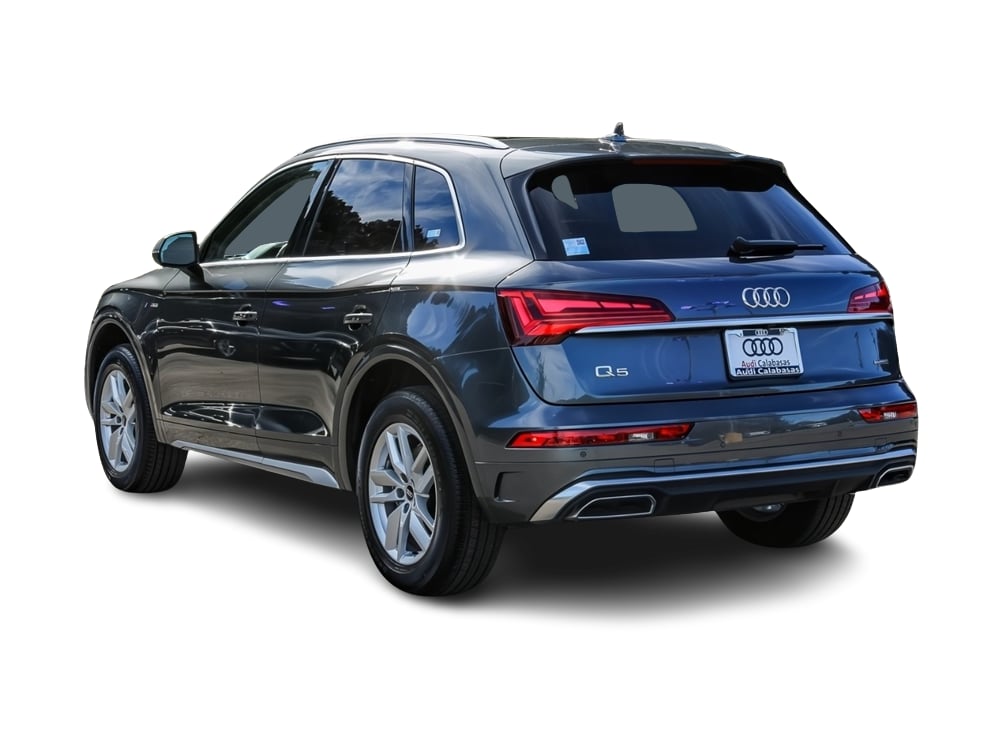 Thumbnail: 2023 Audi Q5 - 3