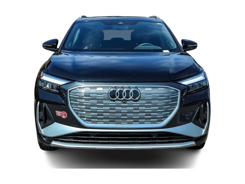 Thumbnail: 2023 Audi Q4 e-tron - 5