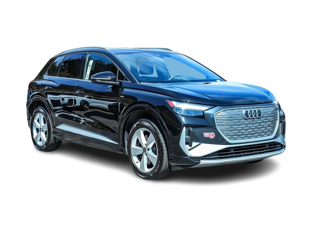 Thumbnail: 2023 Audi Q4 e-tron - 18