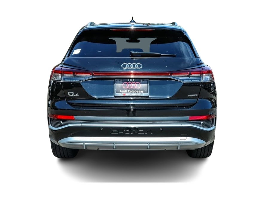 Thumbnail: 2023 Audi Q4 e-tron - 4