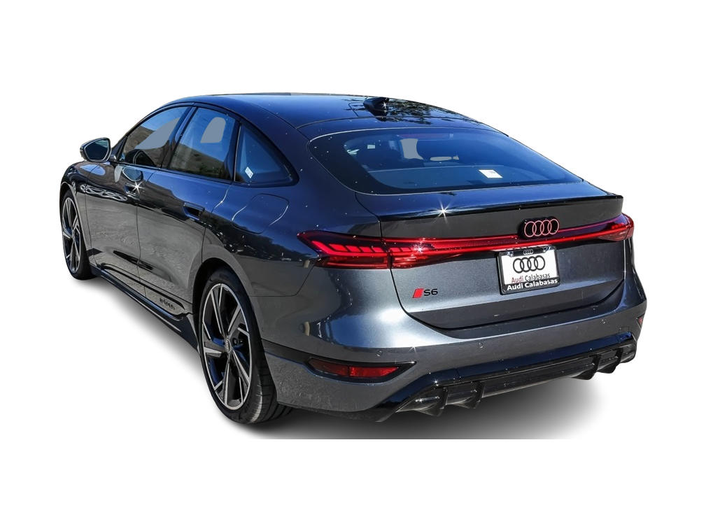 Thumbnail: 2025 Audi e-tron S - 3