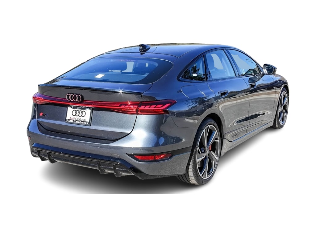 Thumbnail: 2025 Audi e-tron S - 17