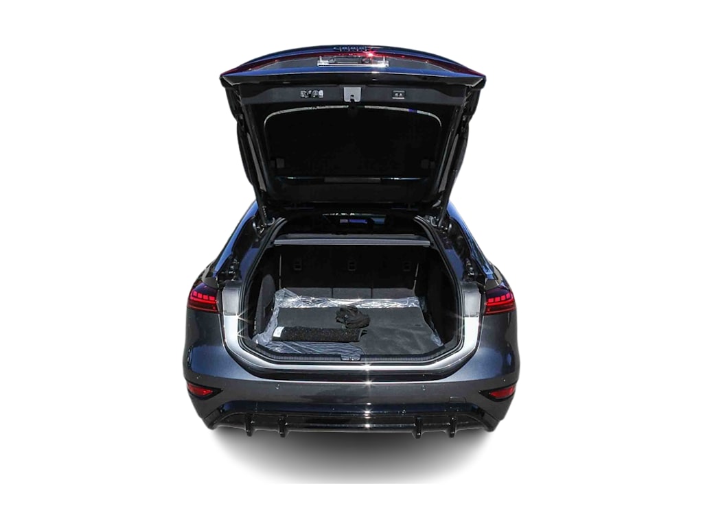 Thumbnail: 2025 Audi e-tron S - 15