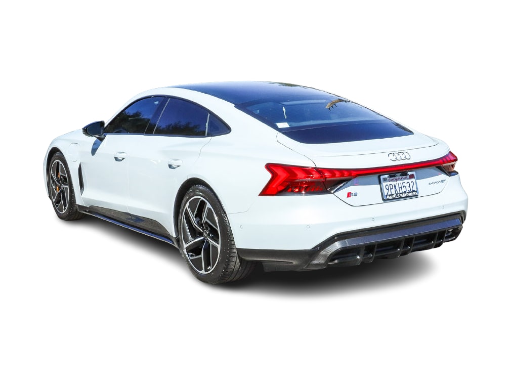 Thumbnail: 2023 Audi e-tron GT - 3