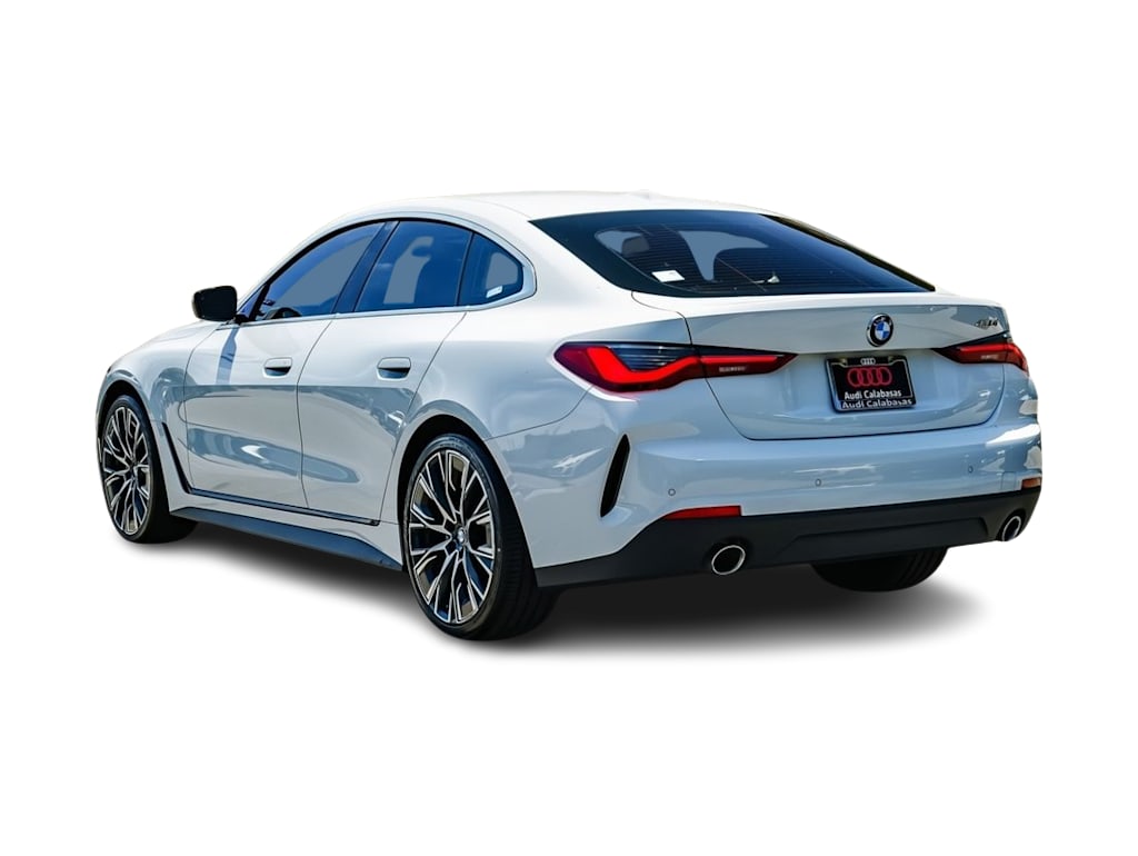 Thumbnail: 2024 BMW 4 Series - 3