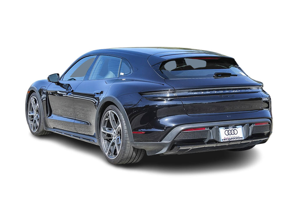 2022 Porsche Taycan Turbo S 3