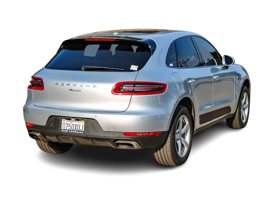Thumbnail: 2017 Porsche Macan - 19