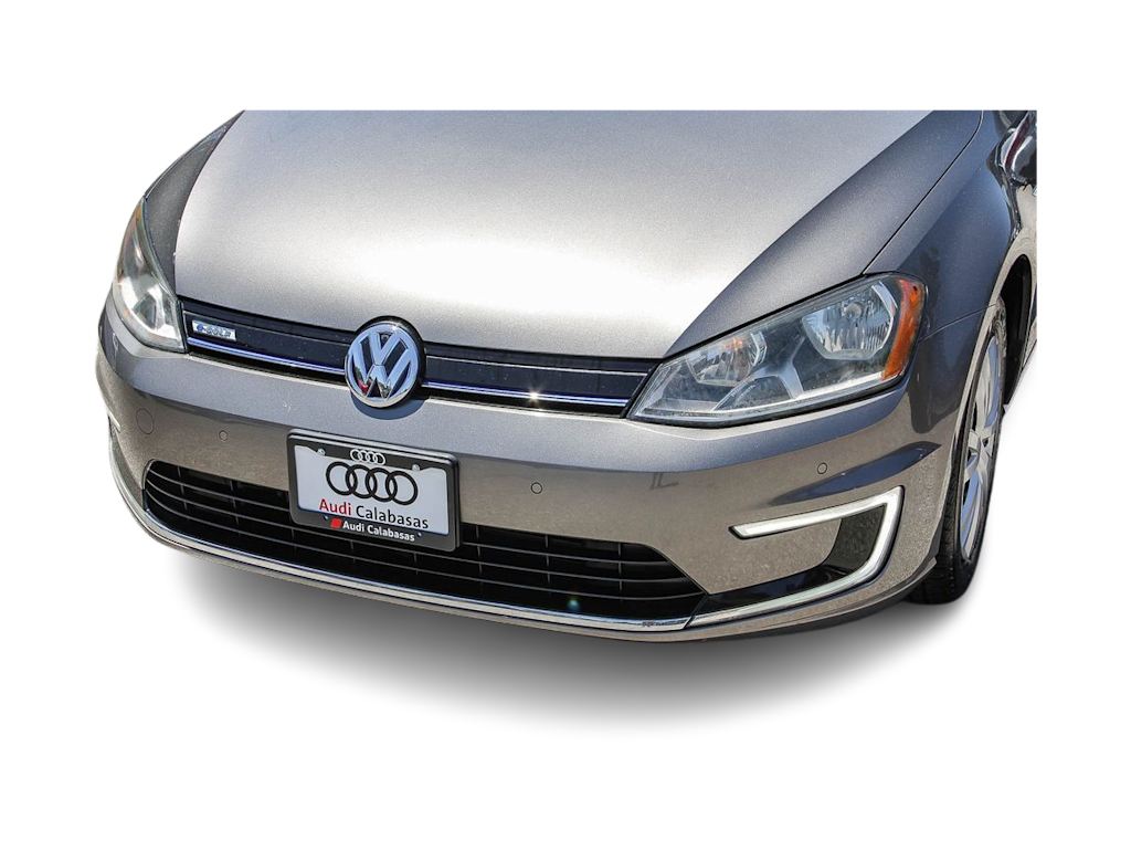 Thumbnail: 2015 Volkswagen e-Golf - 20