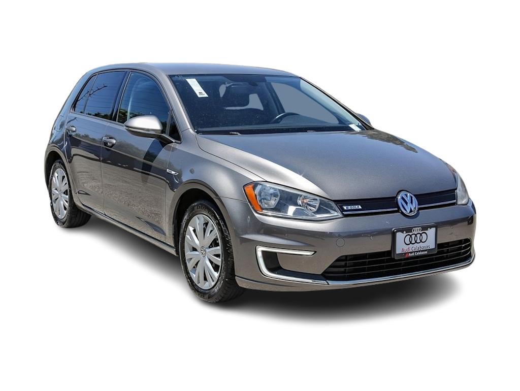 Thumbnail: 2015 Volkswagen e-Golf - 18