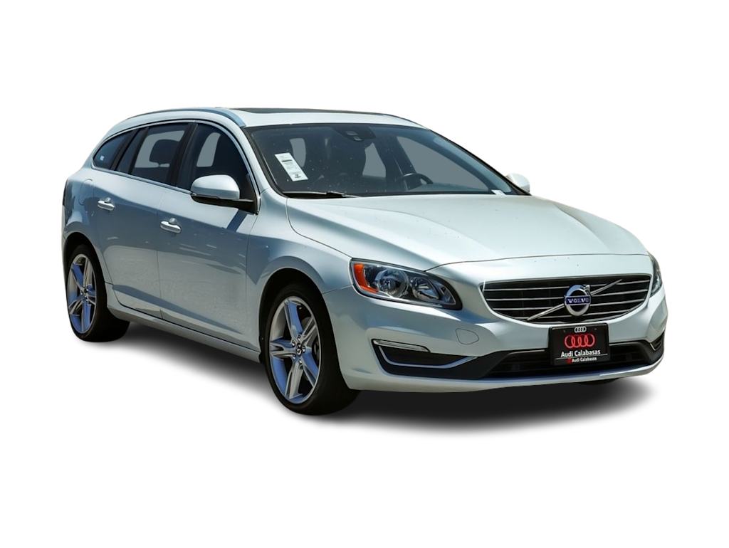 Thumbnail: 2017 Volvo V60 - 18