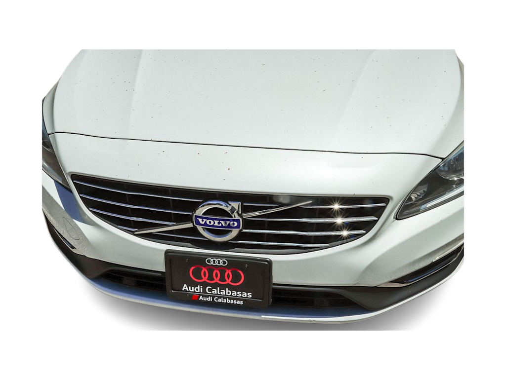 Thumbnail: 2017 Volvo V60 - 20