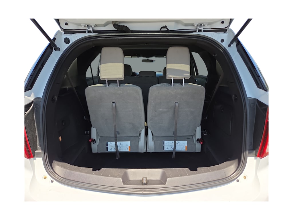 Thumbnail: 2015 Ford Explorer - 17