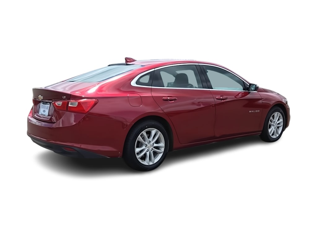 Thumbnail: 2017 Chevrolet Malibu - 20