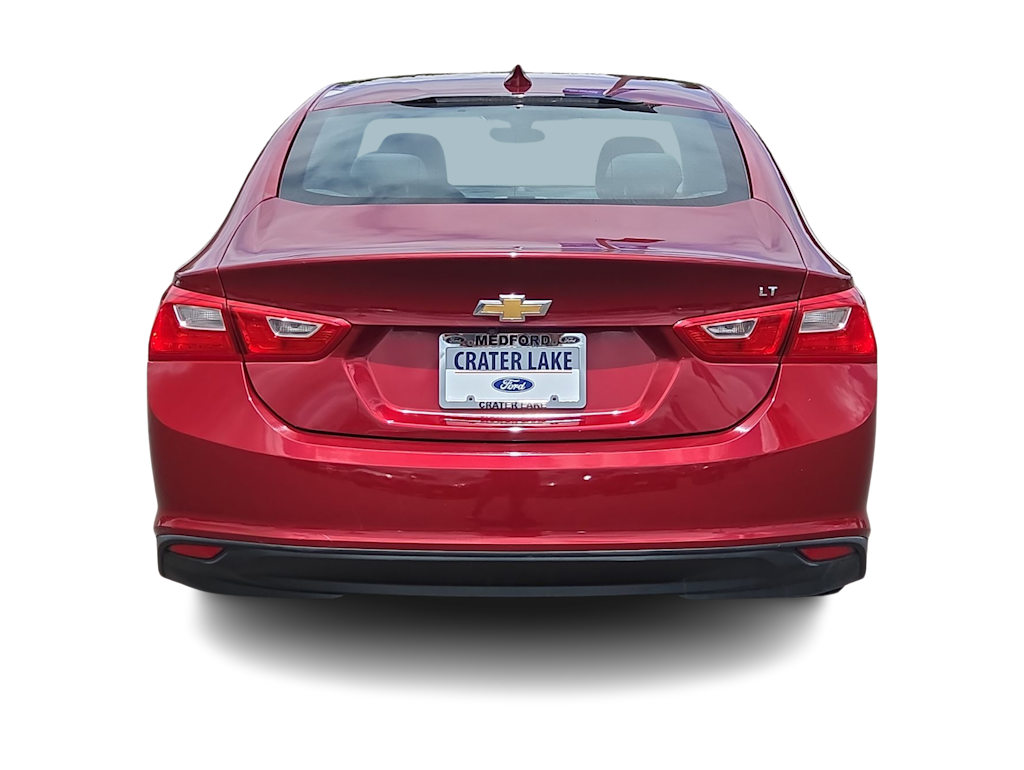 Thumbnail: 2017 Chevrolet Malibu - 5