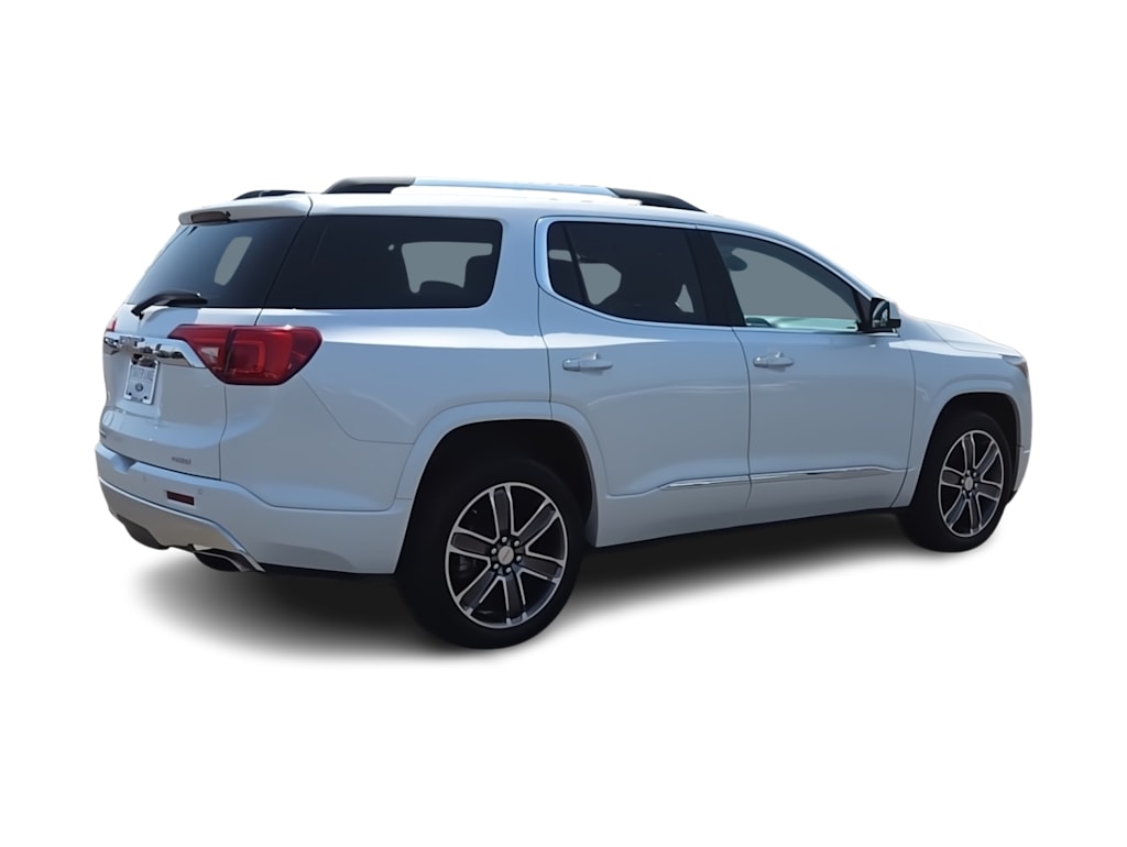 Thumbnail: 2017 GMC Acadia - 22