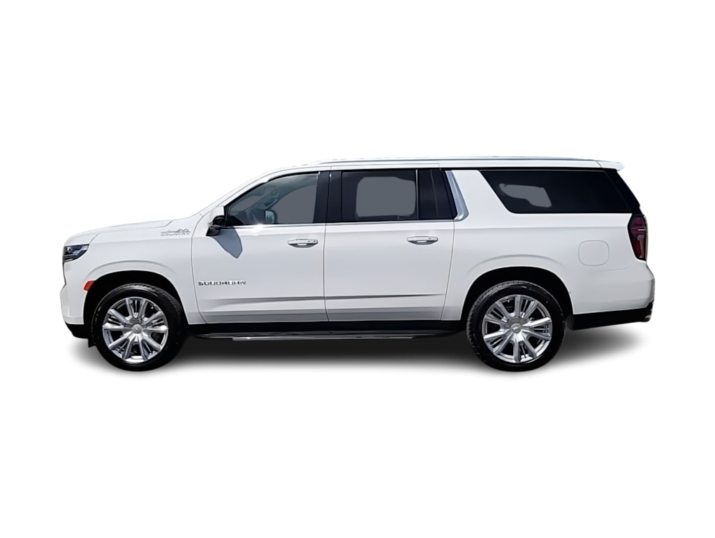Thumbnail: 2022 Chevrolet Suburban - 3