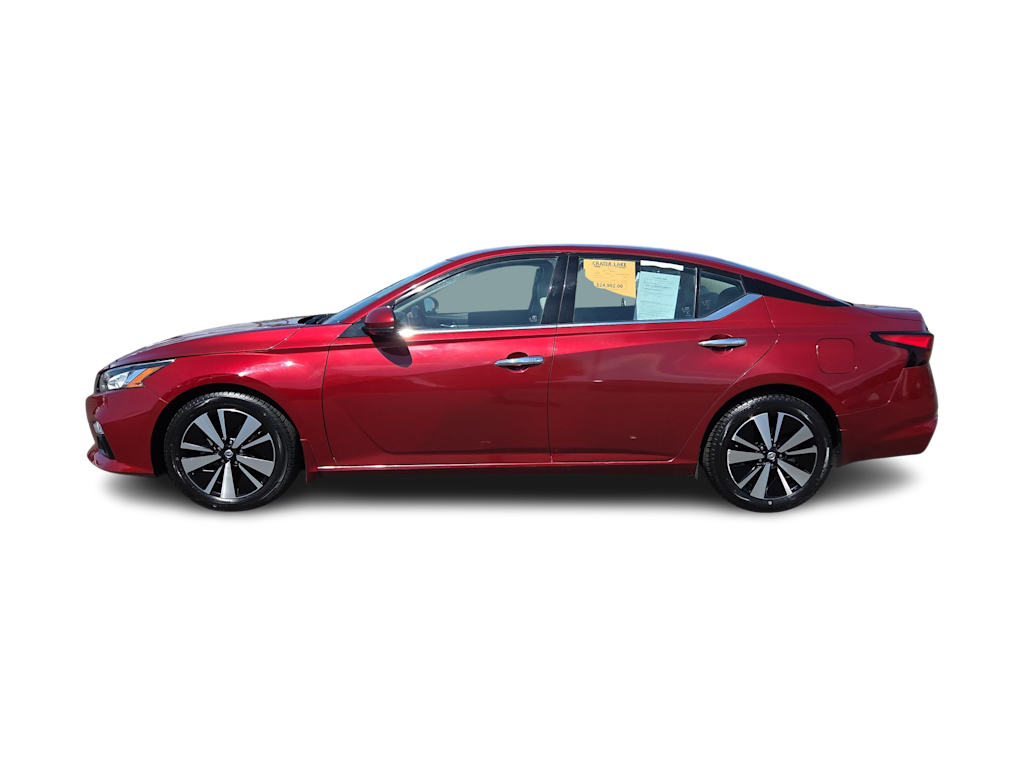Thumbnail: 2022 Nissan Altima - 20