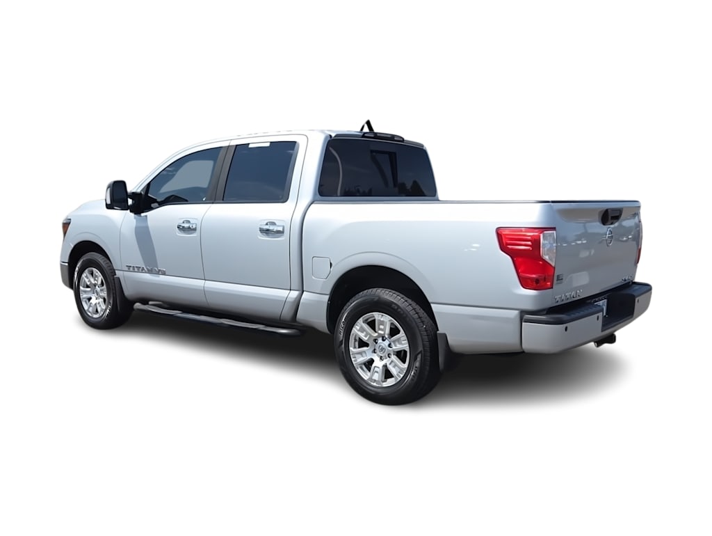 Thumbnail: 2018 Nissan Titan - 4
