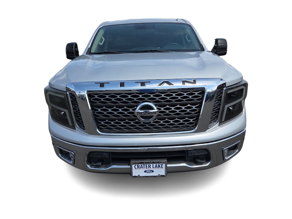 Thumbnail: 2018 Nissan Titan - 24