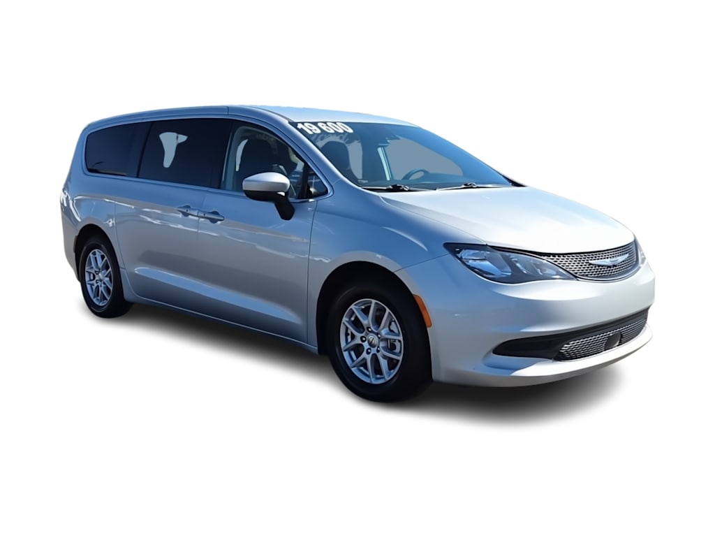 Thumbnail: 2023 Chrysler Voyager - 19