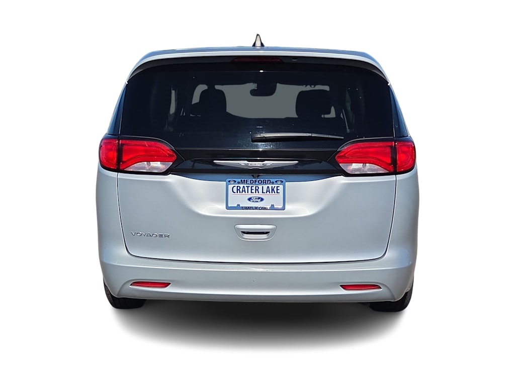 Thumbnail: 2023 Chrysler Voyager - 23