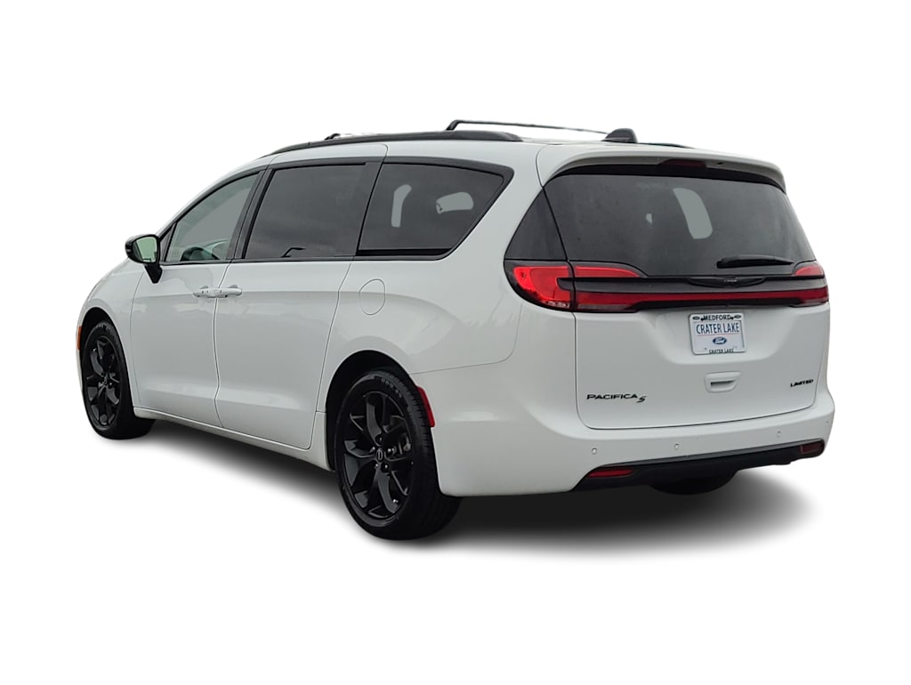 Thumbnail: 2025 Chrysler Pacifica - 23