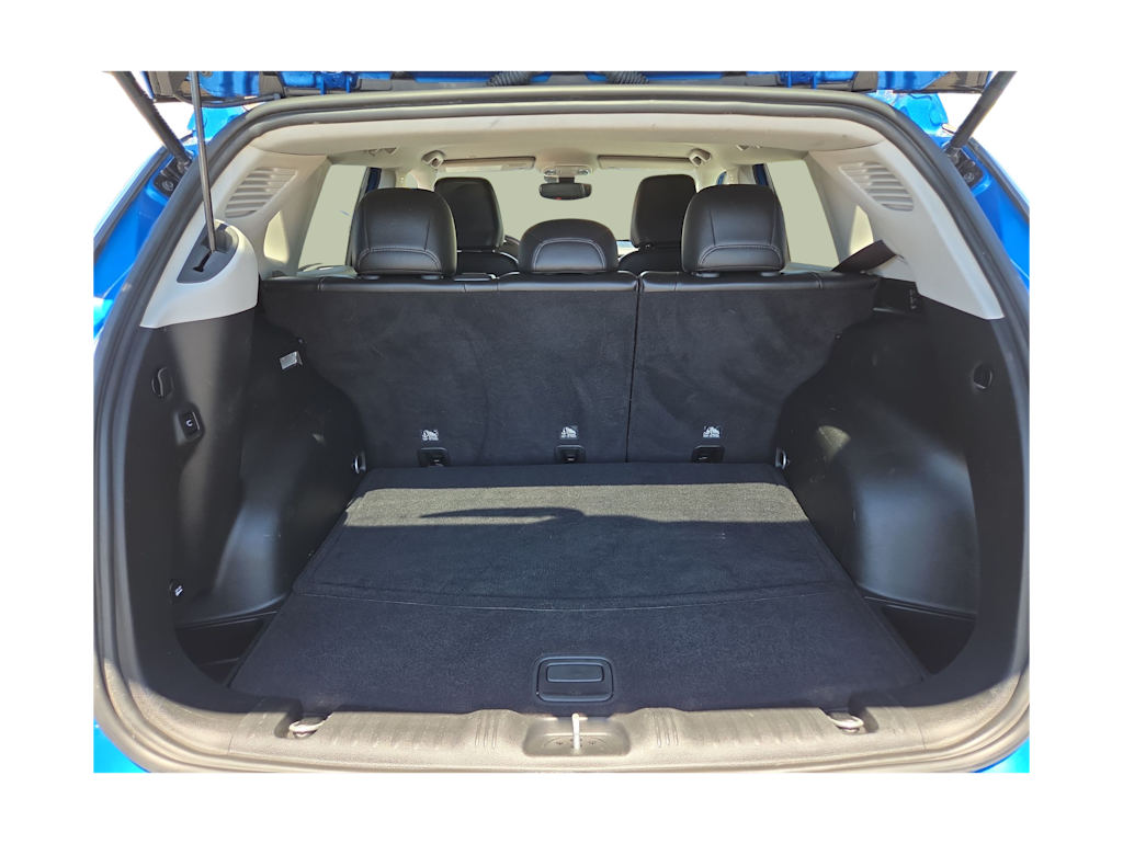 Thumbnail: 2022 Jeep Compass - 17