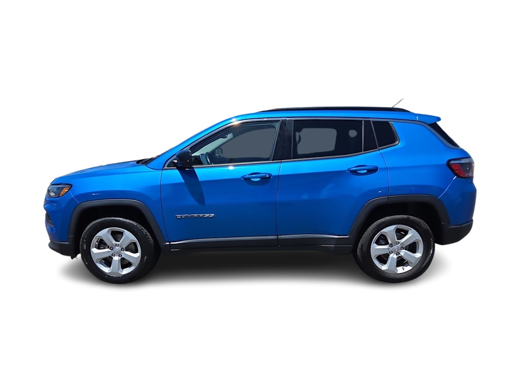 Thumbnail: 2022 Jeep Compass - 24