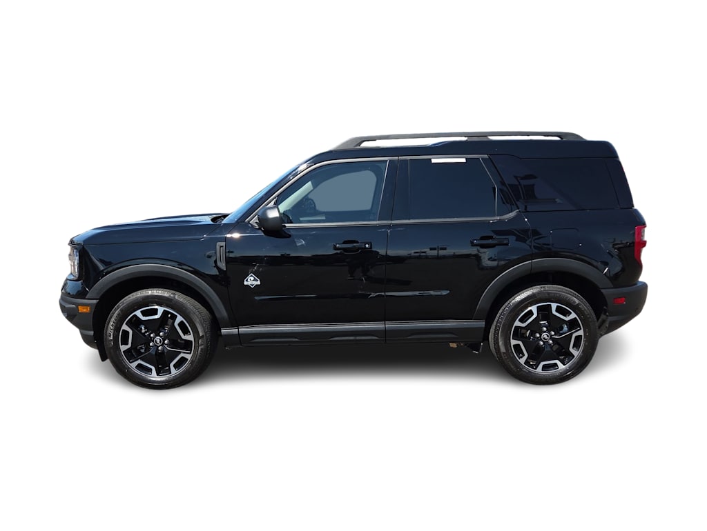 Thumbnail: 2023 Ford Bronco Sport - 23