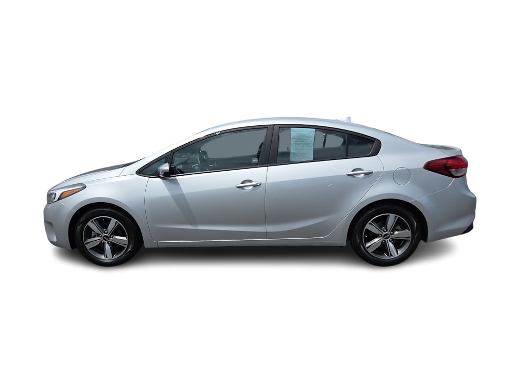 Thumbnail: 2018 Kia Forte - 23