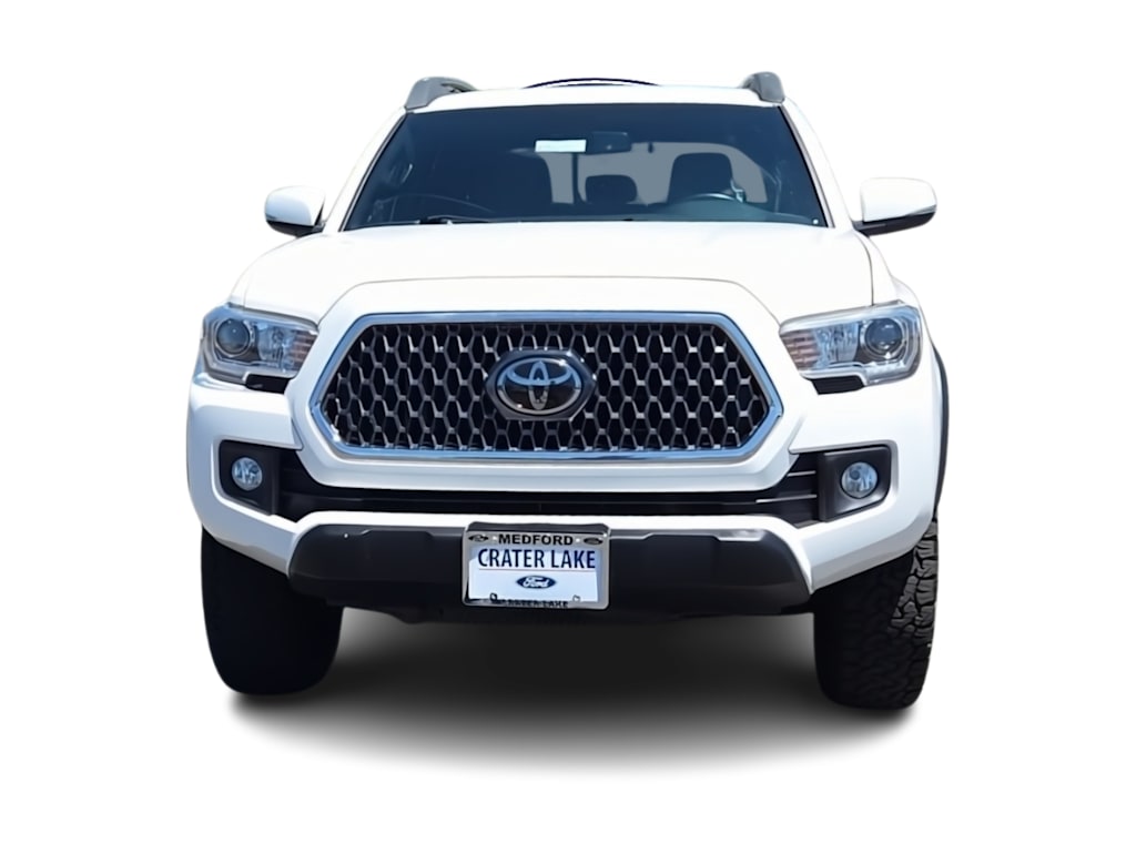 Thumbnail: 2018 Toyota Tacoma - 6