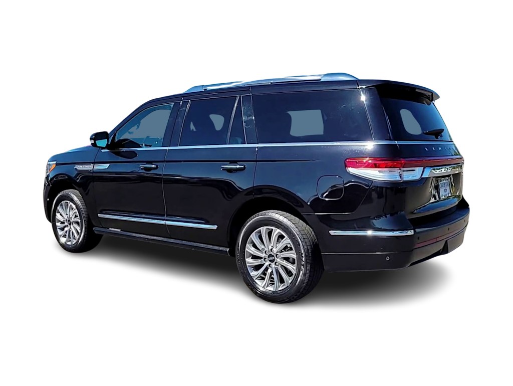 2022 Lincoln Navigator Standard 4