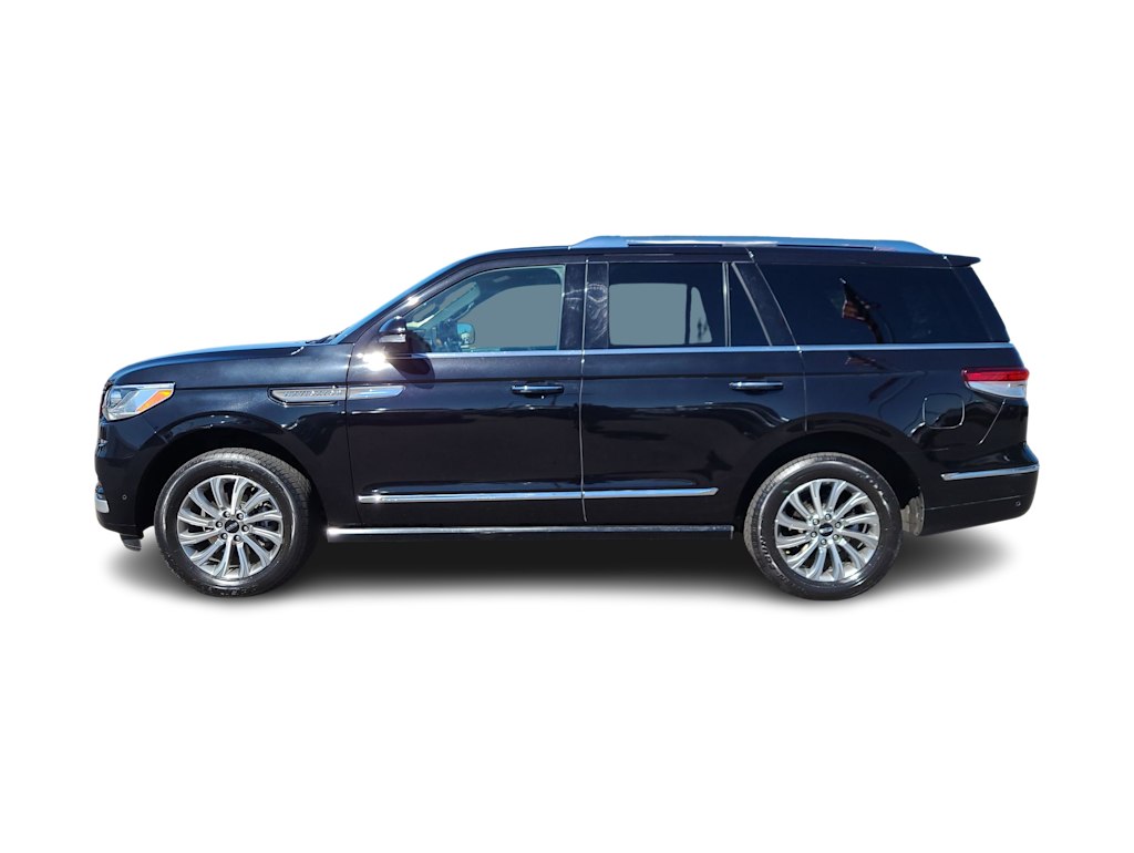 2022 Lincoln Navigator Standard 23