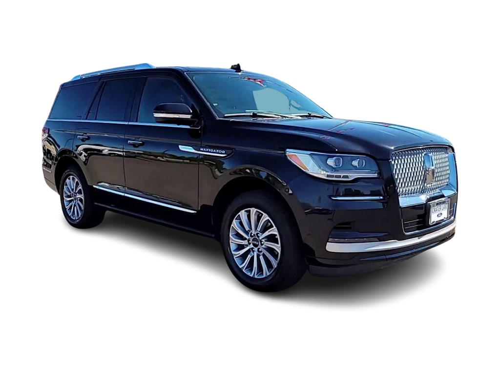 2022 Lincoln Navigator Standard 18