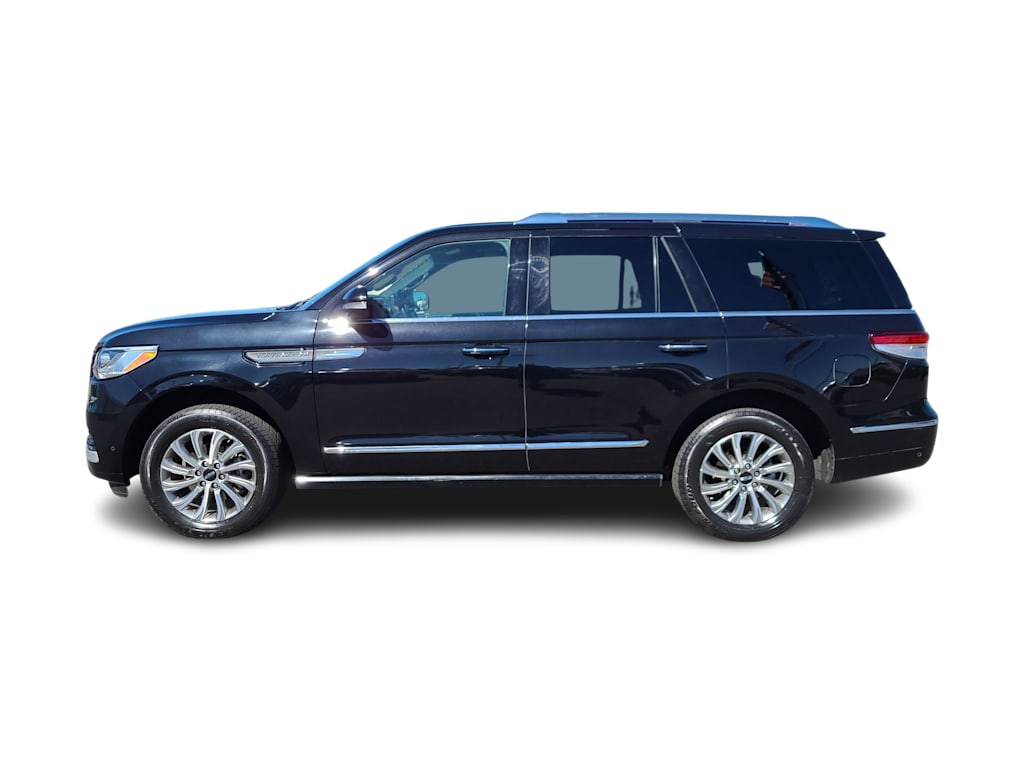 2022 Lincoln Navigator Standard 22