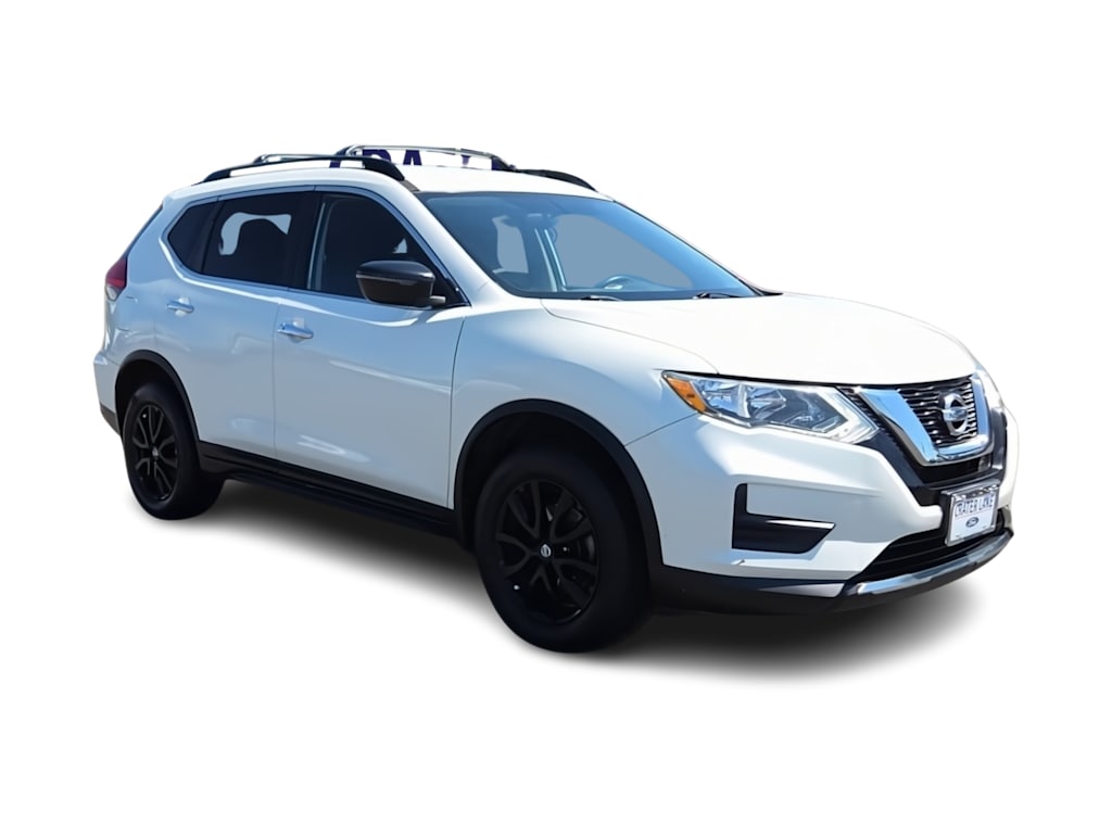 Thumbnail: 2017 Nissan Rogue - 21