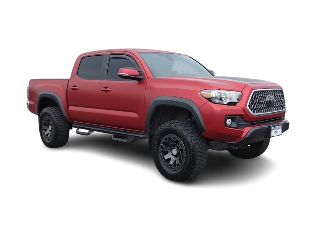 Thumbnail: 2018 Toyota Tacoma - 19